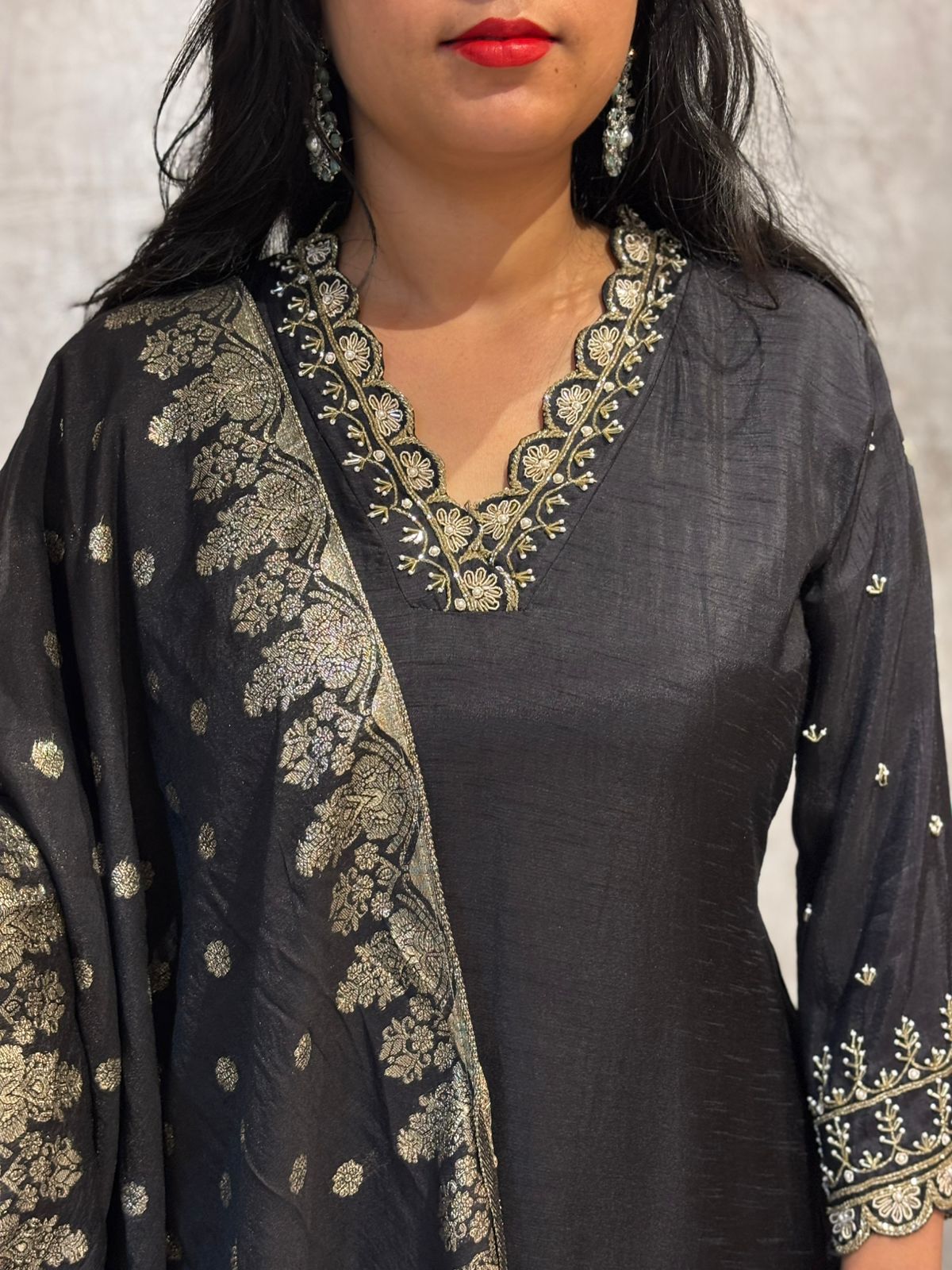 Black Dola Silk Kurtha 66 Hand Embroidery  with Banarasi Dupatta