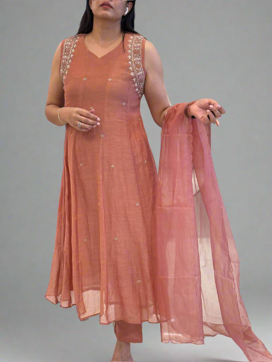 “Pani" Onion Mul Pink Chanderi Silk Anarkali Handwork Kurtha 515
