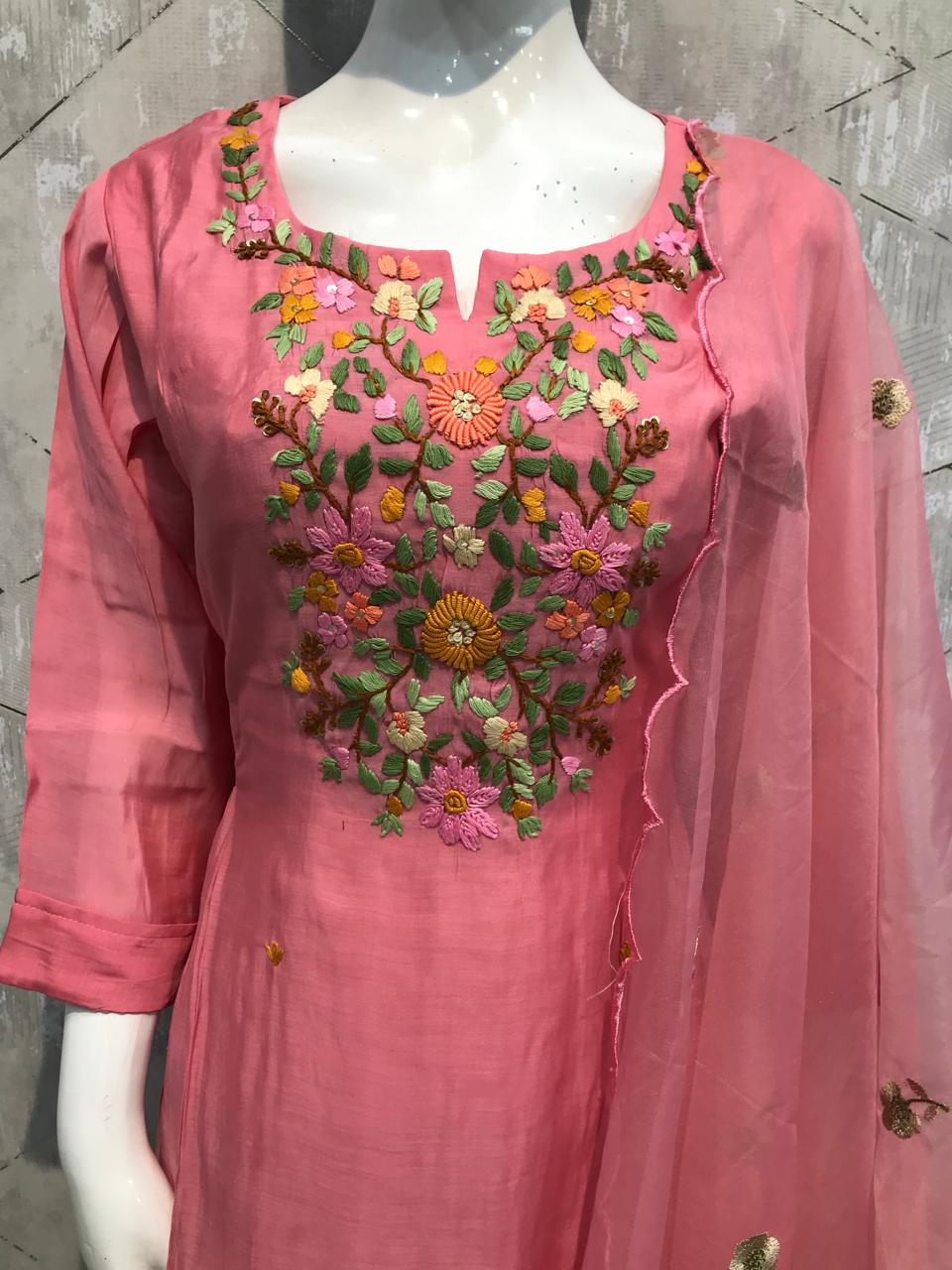 Pink Mul chandheri  Thread Embroidery Straight Fit  kurtha 101