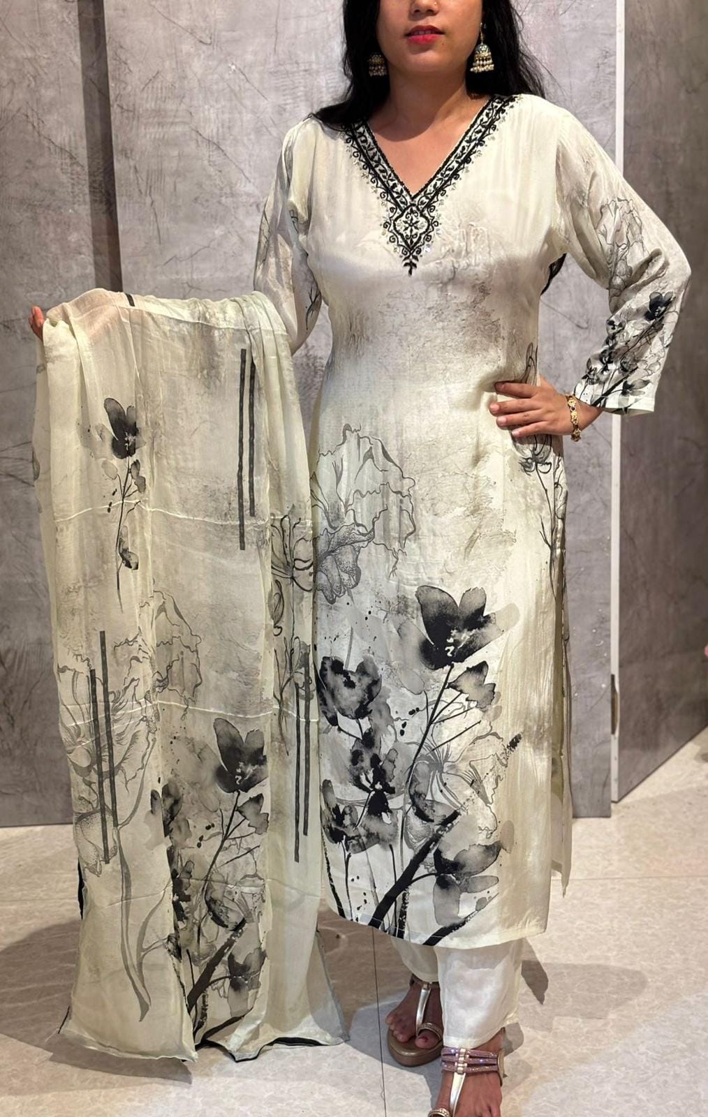 White Digital Print Crepe Kurtha 693