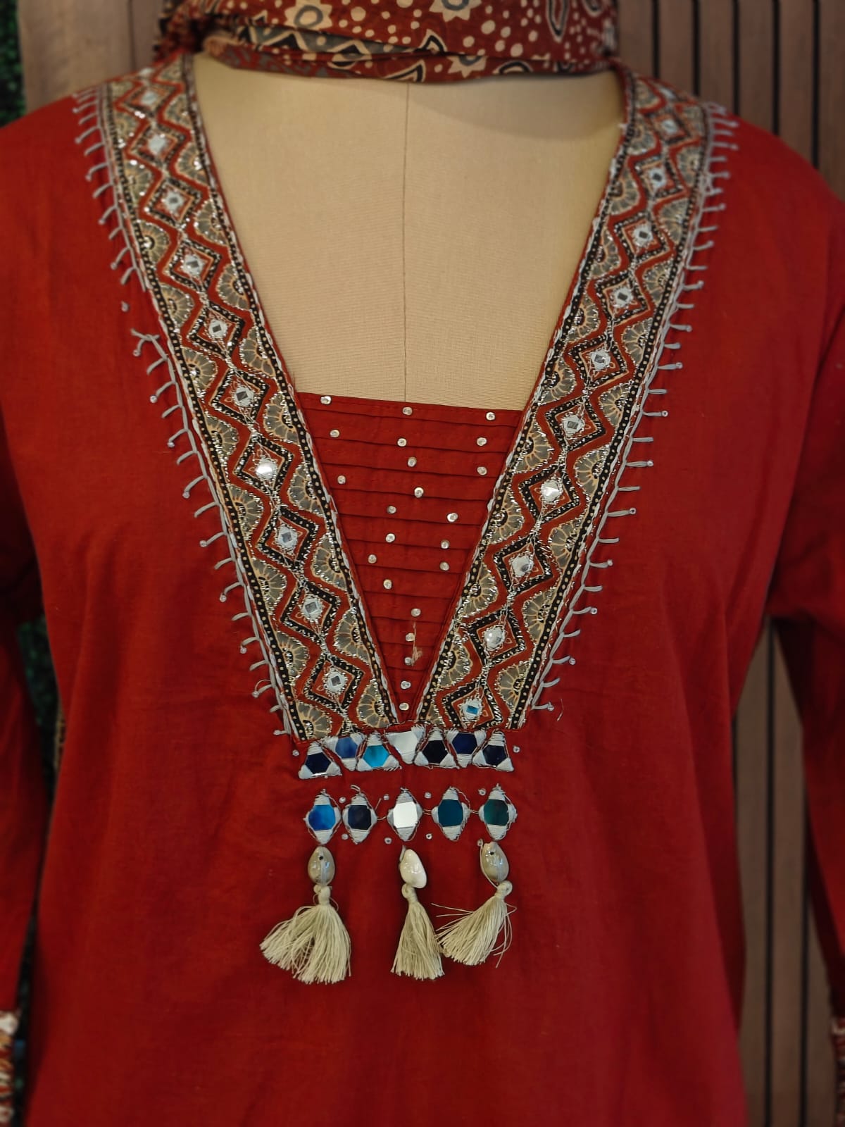 Maroon Cotton Thread Embroidery Straight Fit plus size Kurtha