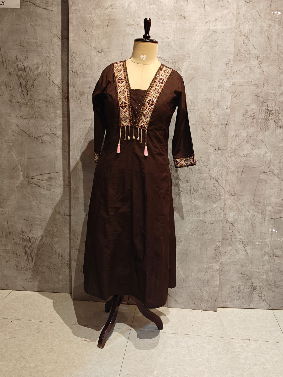 Brown Mul Chanderi  Embroidery Straight Fit Kurtha 557