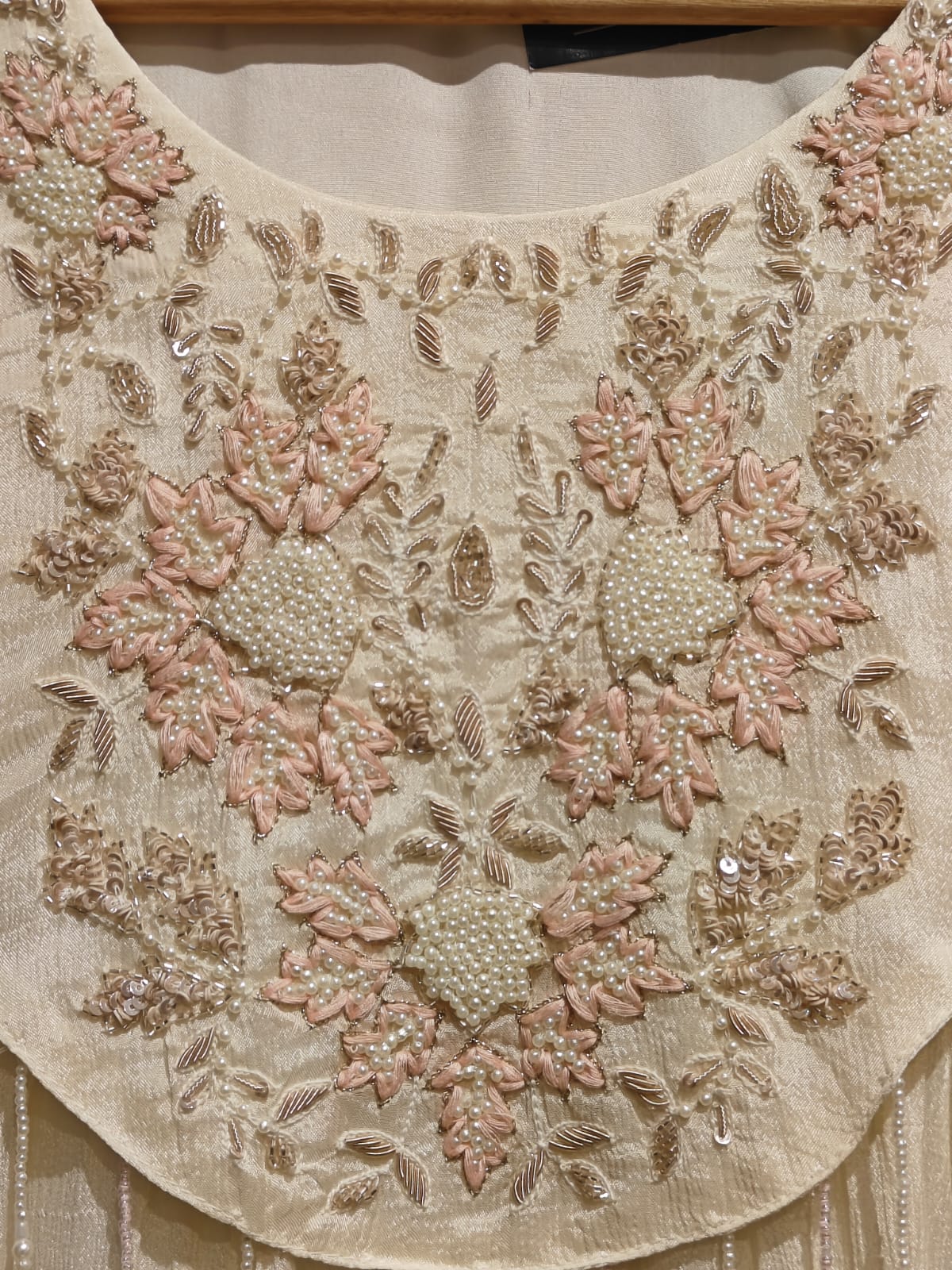 White Anarkali Chinnon Handwork Kurtha