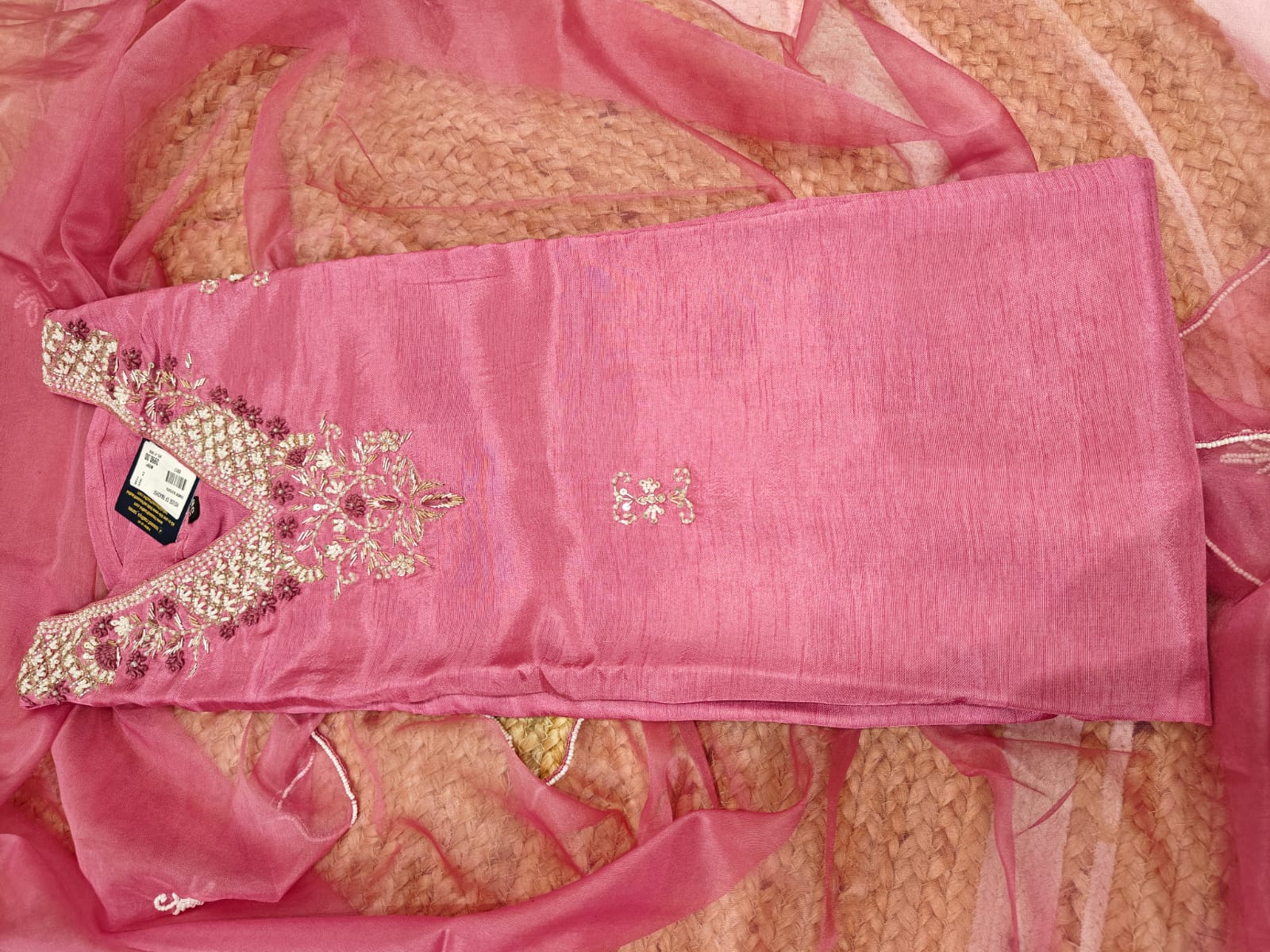 Onion Pink Dola silk pastel Kurtha with Desinger Dupatta