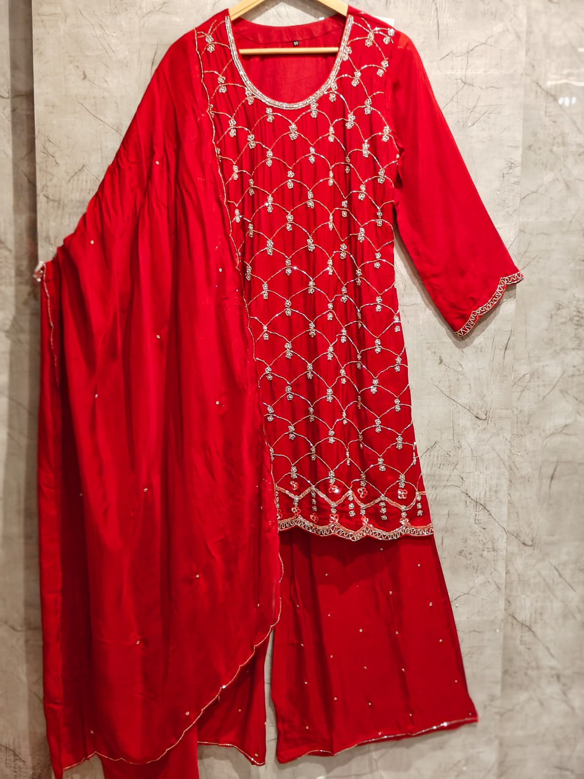 “Pari" Red chinnon handwork party ware Kurtha set