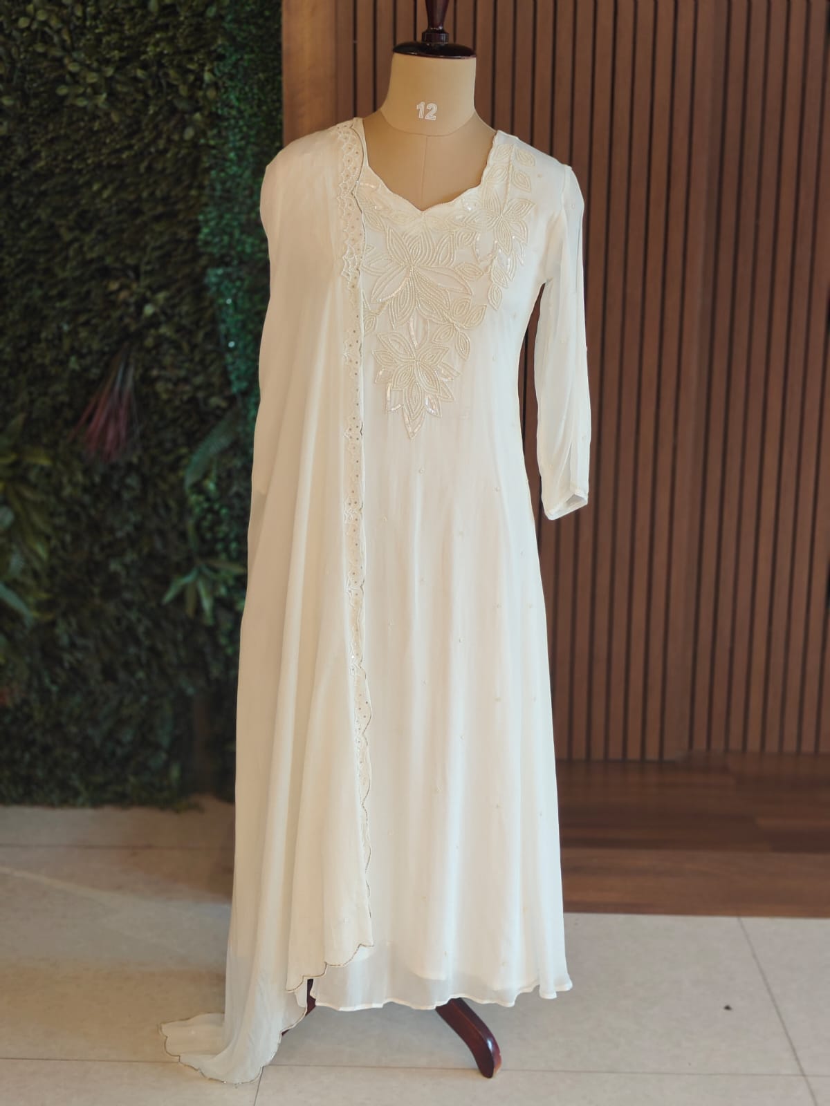 White Anarkali Chinnon Handwork Partyware Kurtha 567