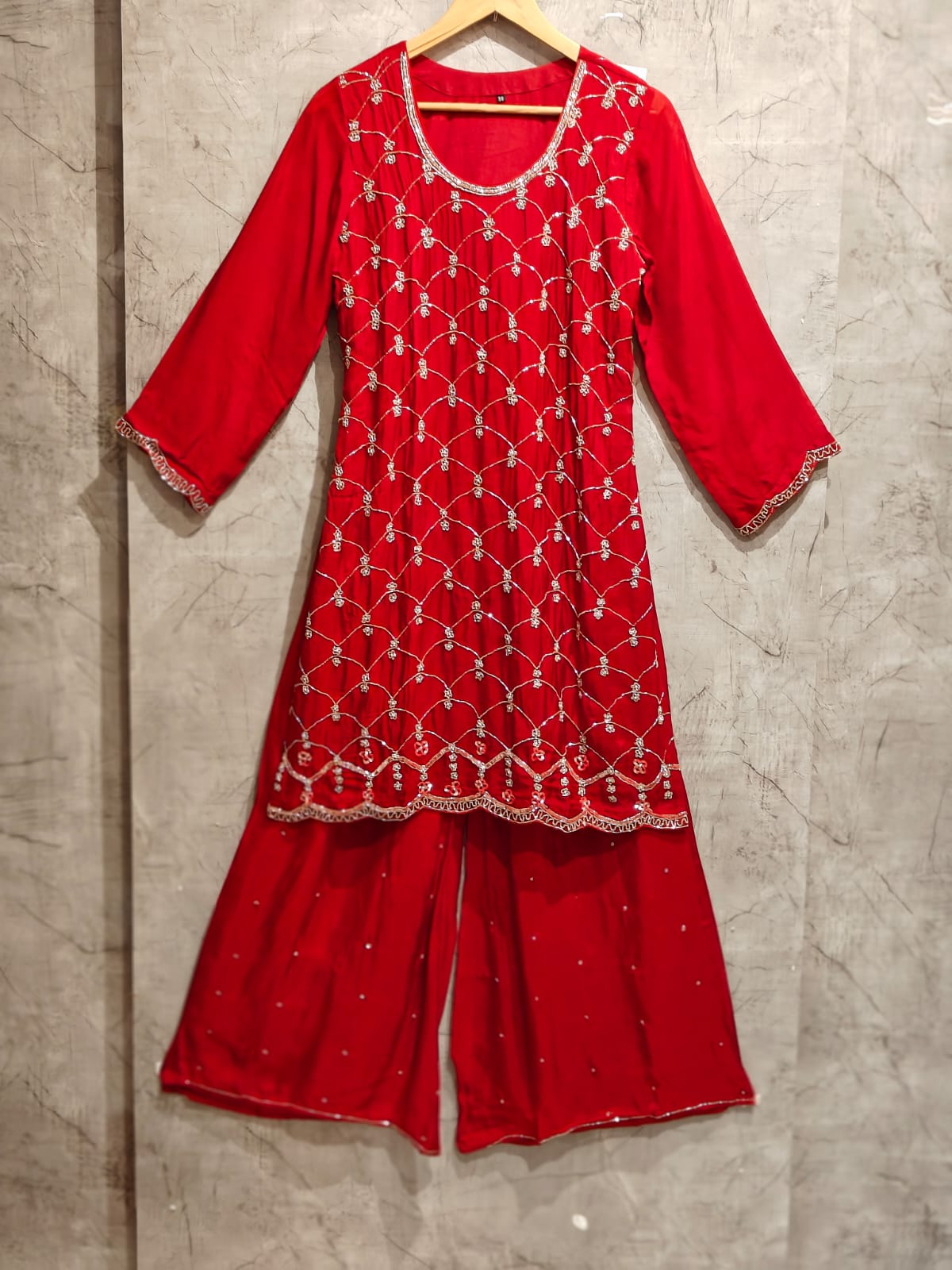 “Pari" Red chinnon handwork party ware Kurtha set