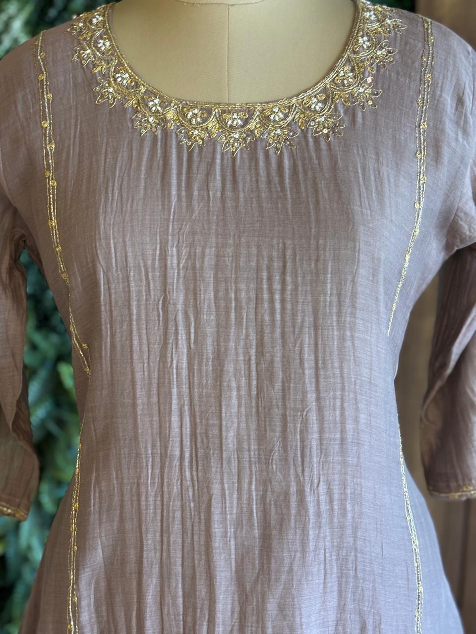 Gray  Mul Chanderi Airline Handwork Kurtha 581