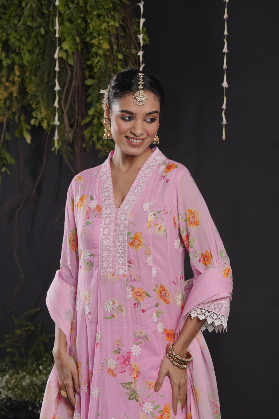 Pink Cotton  Thread Embroidery Anarkali Flower Print Kurtha 742