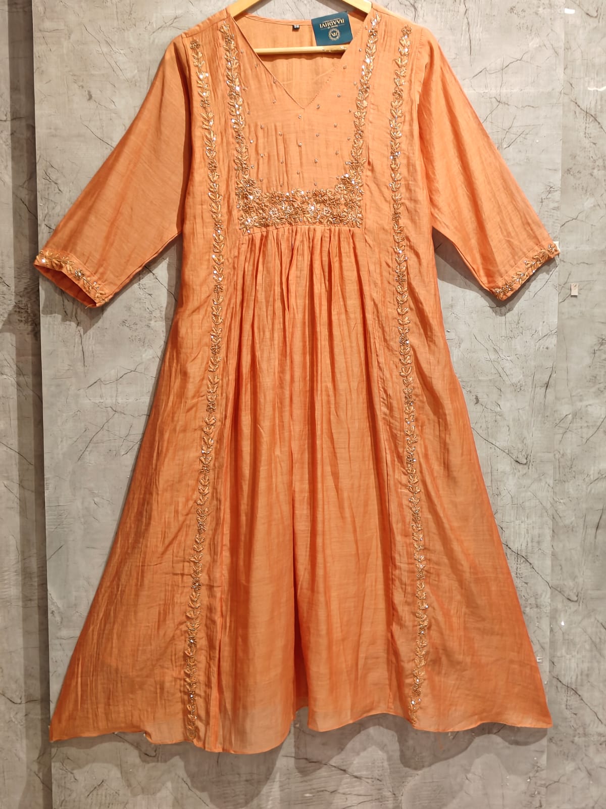 “Pani"Peach Mul Chanderi silk Kurtha suit with work hand embroidery 898