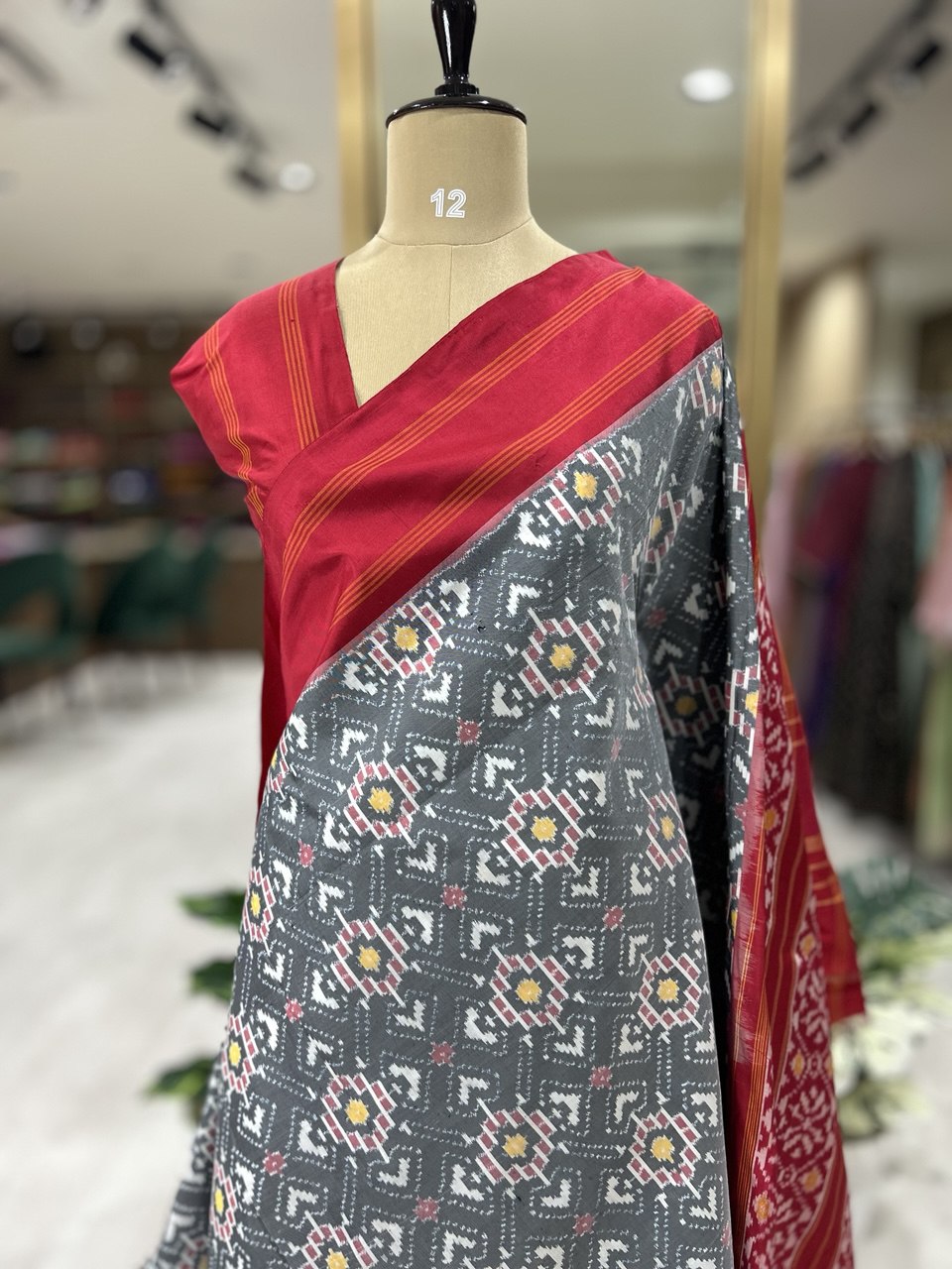 Light grey ikkat pochampalli-08 pure silk saree