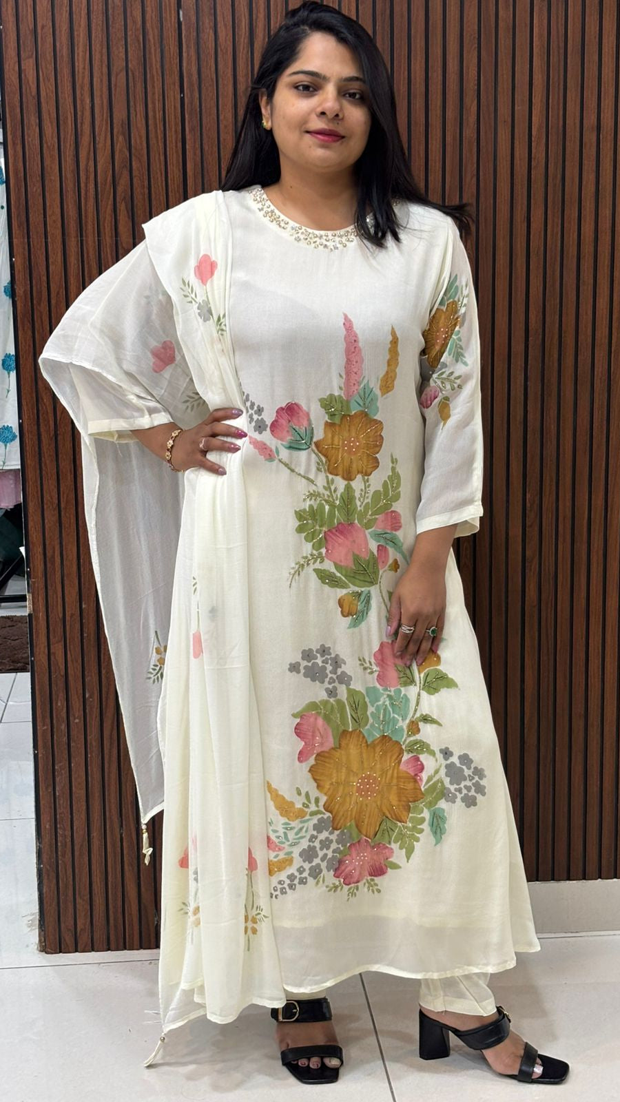 Cream Airline  Chinnon Hand Embroidery Kurtha 513