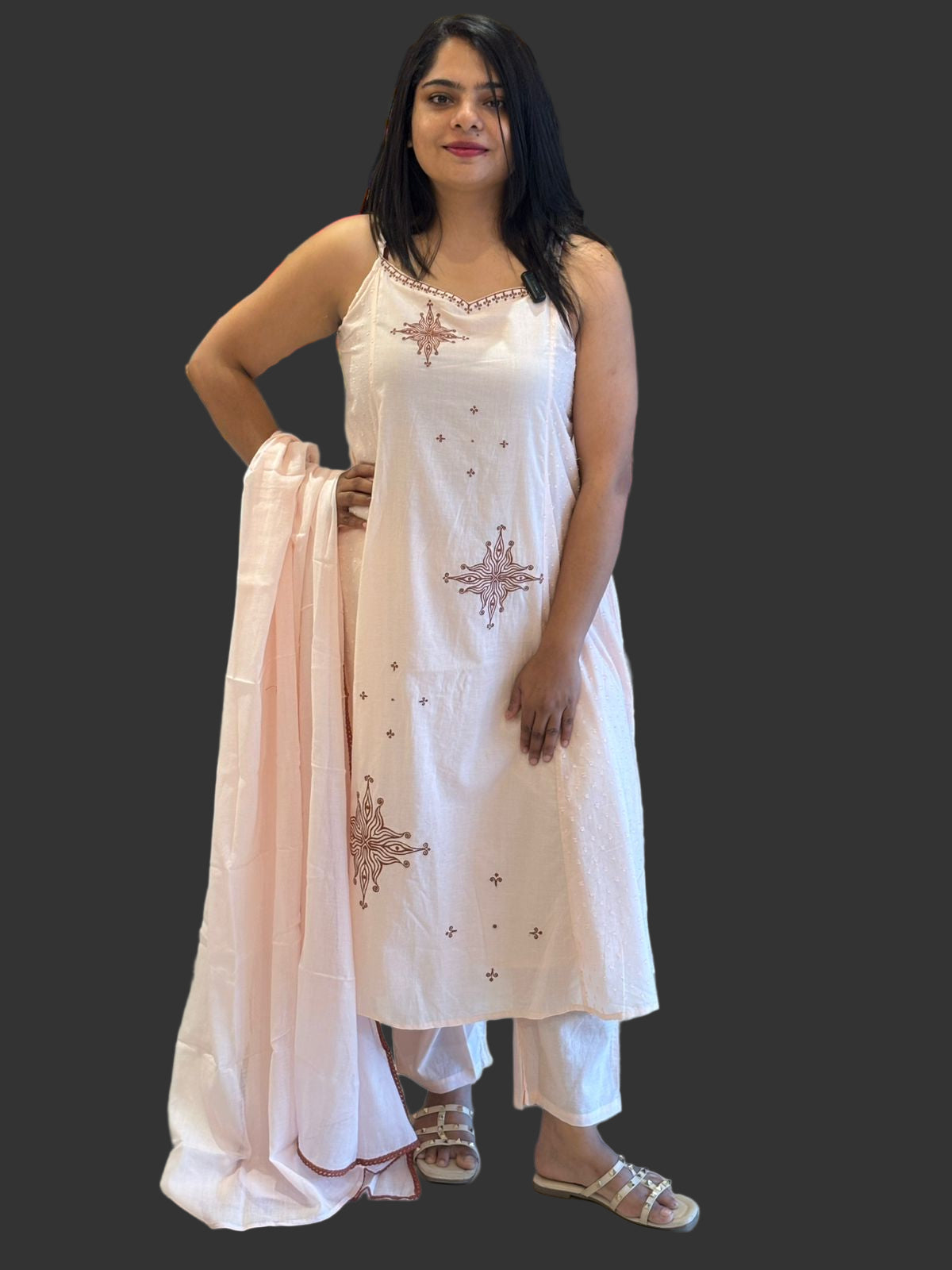 Cream Mul Cotton sleevless Kurtha 18