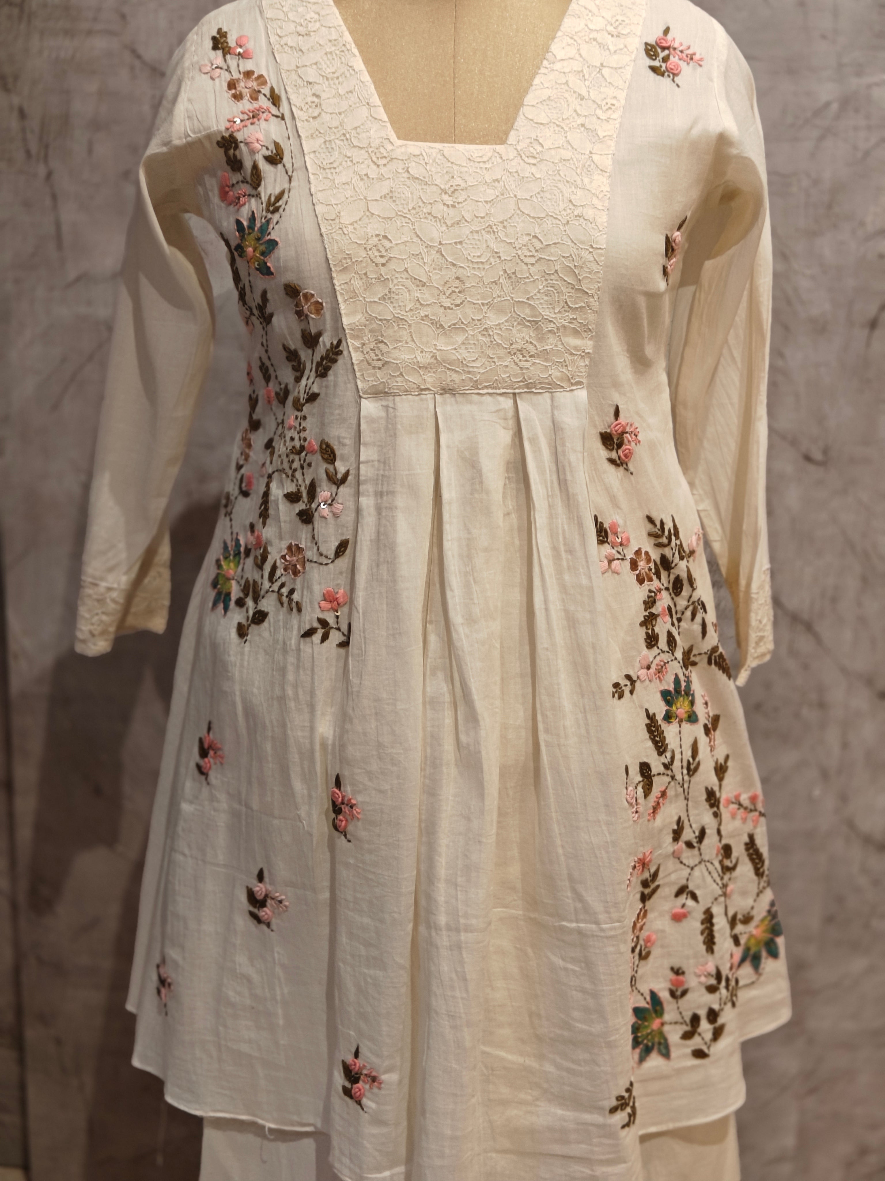 White Cotton Hand Embroidery Cord Set Kurtha 487