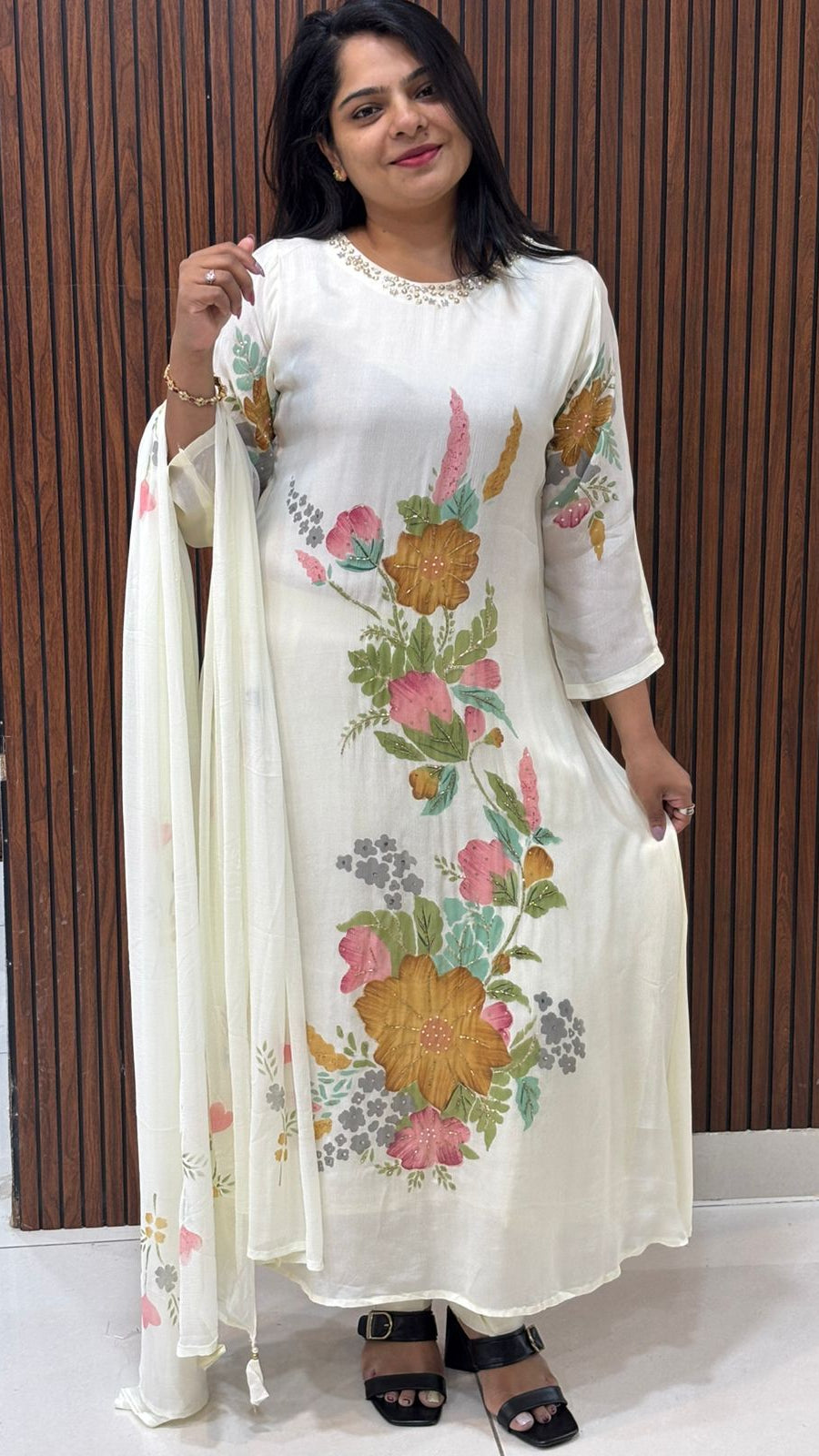 Cream Airline  Chinnon Hand Embroidery Kurtha 513