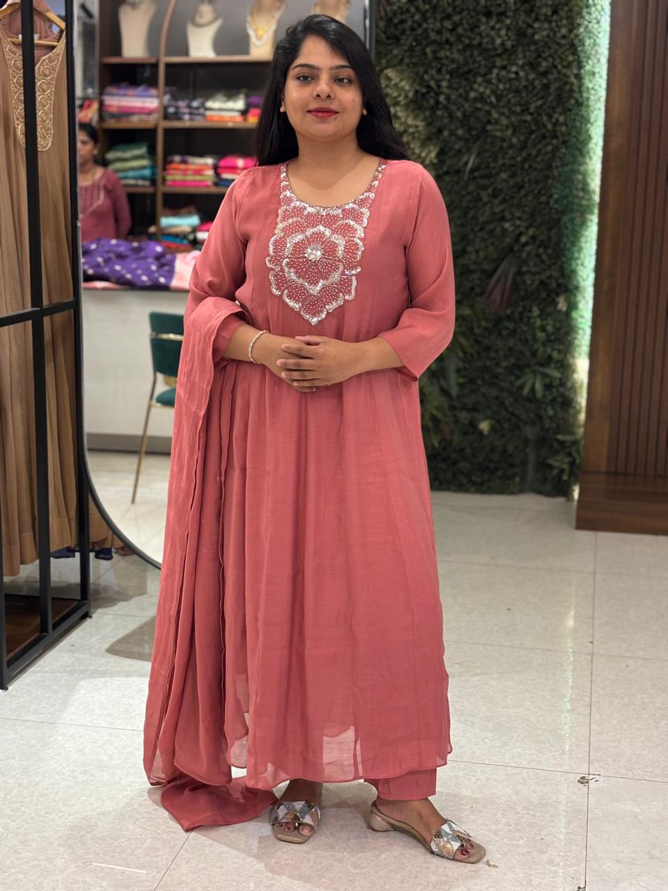 Pink Mul silk Thread Embroidery Airline Kurtha 288