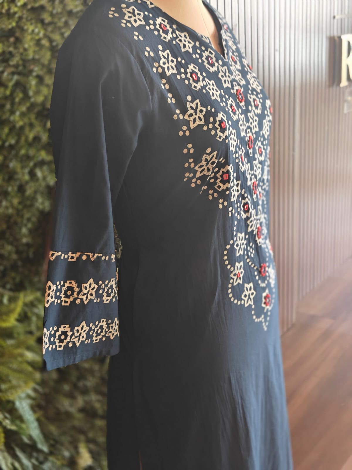 Navy Blue Cotton Straight Fit Block print Kurtha 643