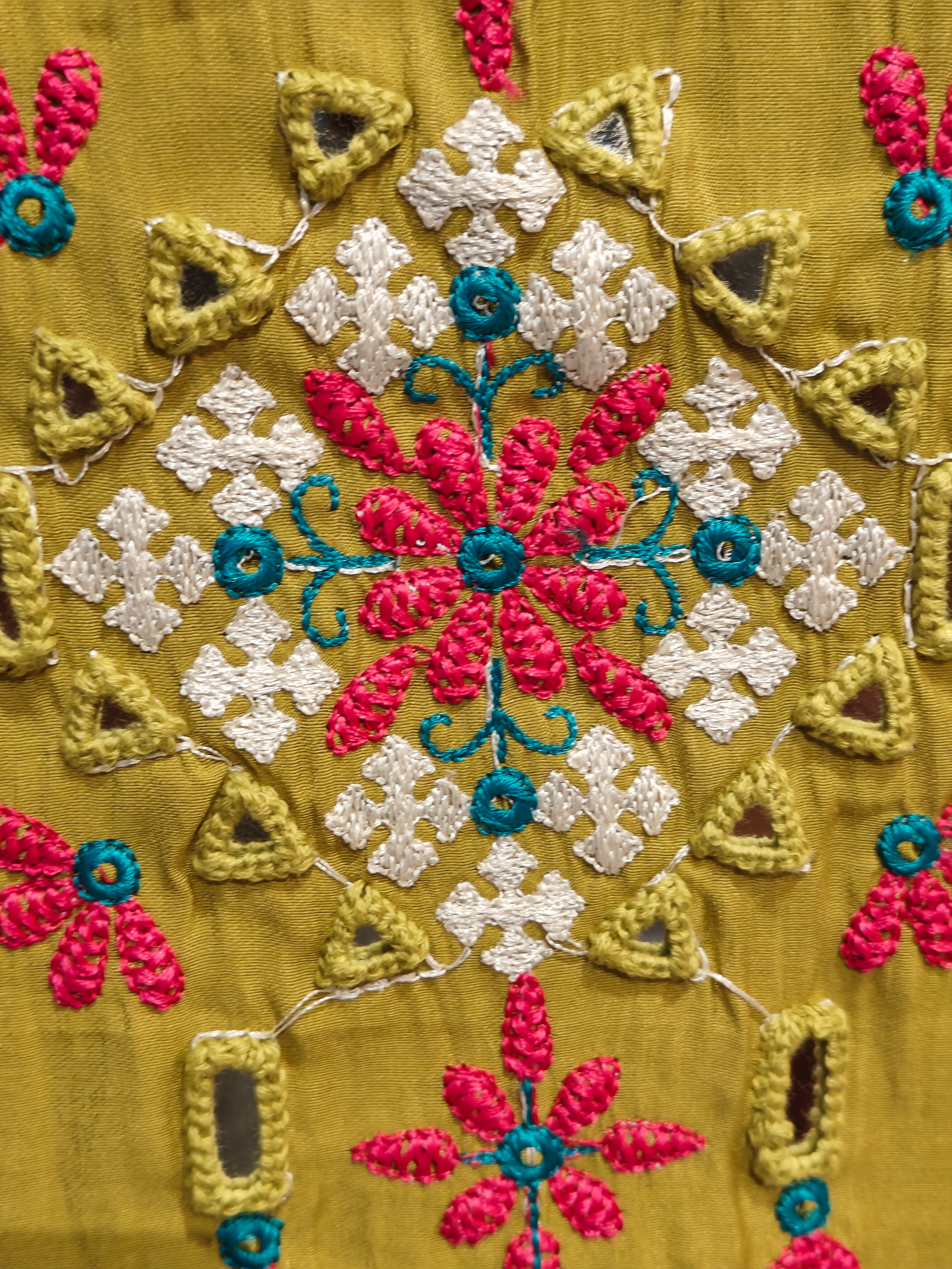 Green Cotton Thread Embroidery work Cord Set Kurtha 413